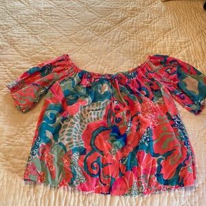 Off the shoulder, or not, tunic blouse